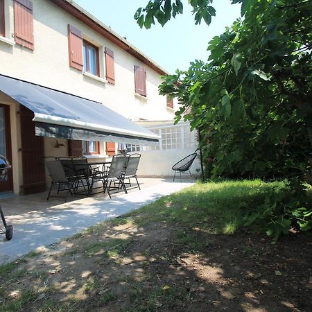 Parking Prive Gratuit - 15Mn Paris - Gare A Pied En 5Mn - Tout Equipee - Terrasse - Jardin - Stade De France - Casino D'Enghien - Hippodrome, Universite Epinay-sur-Seine Luaran gambar