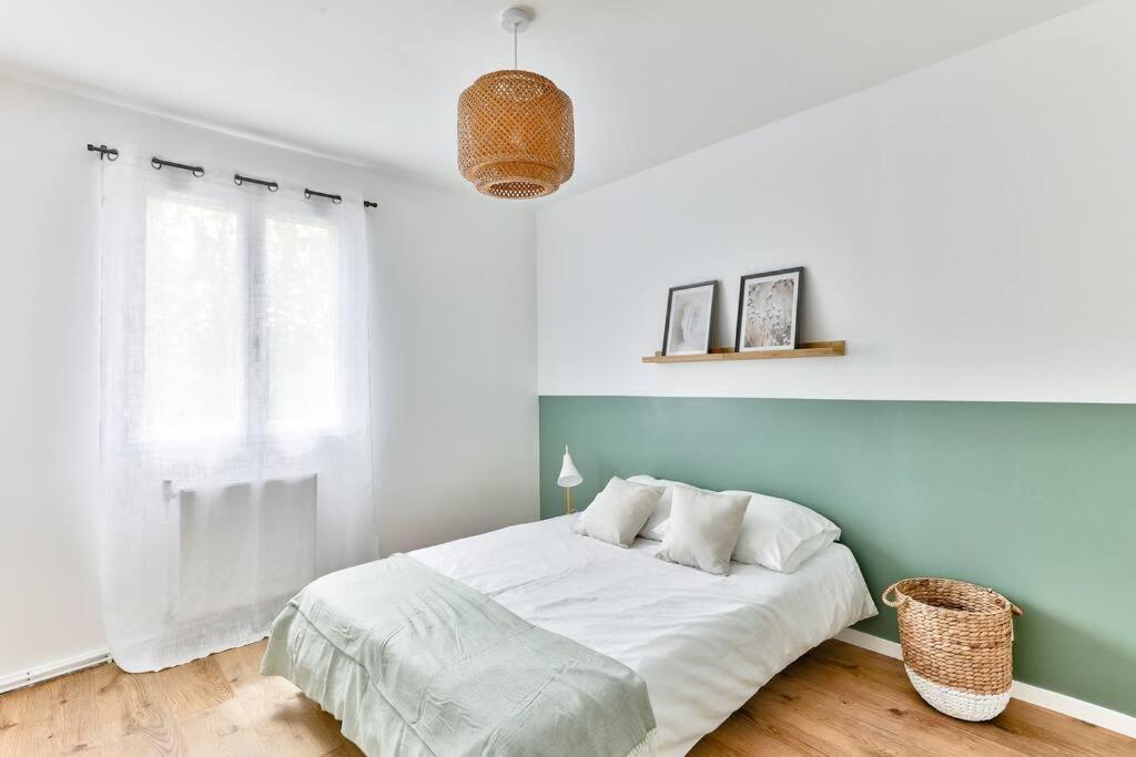 Parking Prive Gratuit - 15Mn Paris - Gare A Pied En 5Mn - Tout Equipee - Terrasse - Jardin - Stade De France - Casino D'Enghien - Hippodrome, Universite Epinay-sur-Seine Luaran gambar