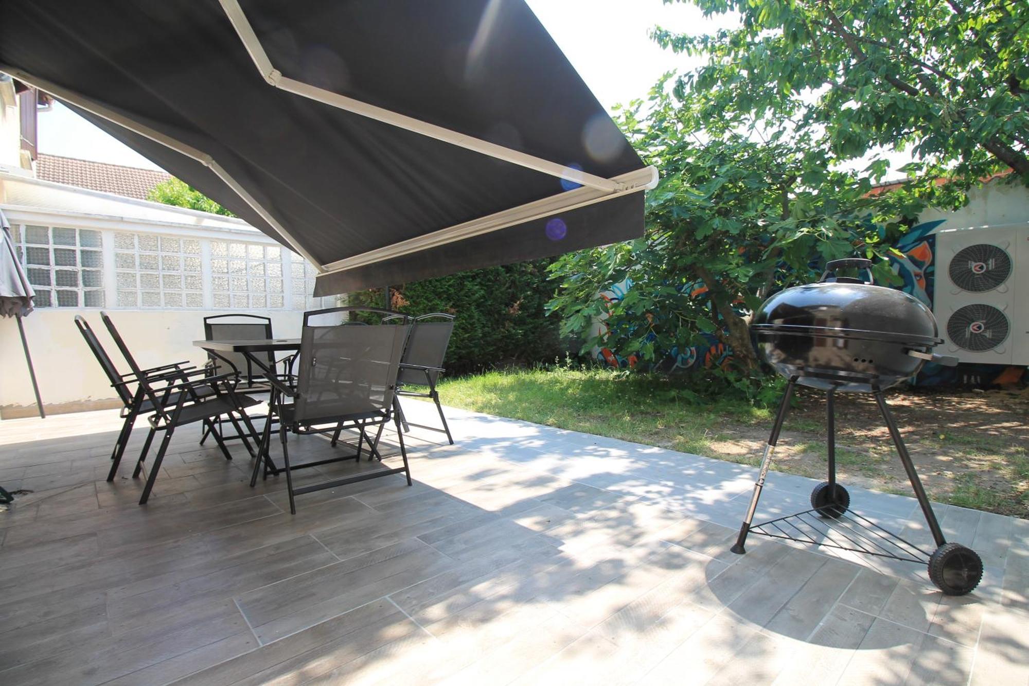 Parking Prive Gratuit - 15Mn Paris - Gare A Pied En 5Mn - Tout Equipee - Terrasse - Jardin - Stade De France - Casino D'Enghien - Hippodrome, Universite Epinay-sur-Seine Luaran gambar
